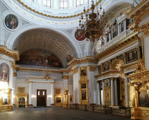 Владимир Чёрный художник. <br/>Интерьер Собора с видом на придел, посвященный святому благоверному князю Александру Невскому.