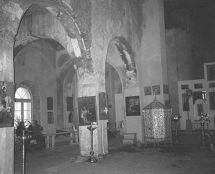 Владимир Чёрный художник. <br/>Центральный неф.