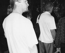 Владимир Чёрный художник.  <br/>У Иверской иконы Божией Матери - «Портаитисса».