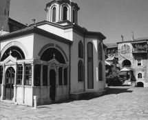 Владимир Чёрный художник. <br/>Часовня «Иверской Божией Матери» (Вратарницы).