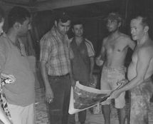 Владимир Чёрный художник. <br/>Мраморная вставка в мозаичный пол.