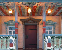 Владимир Чёрный художник. <br/>Главный вход.