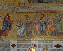 Владимир Чёрный художник. <br/>Евхаристия. Правая часть. Преподание чаши.