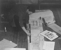 Владимир Чёрный художник. <br/>За работой.